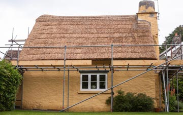 Henrys Moat thatch roofing costs